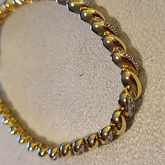 SPARKLE ALLURE WOMENS FINE SILVER PLATED FASHION JEWELRY TENNIS BRACELET - Picture 7 of 10